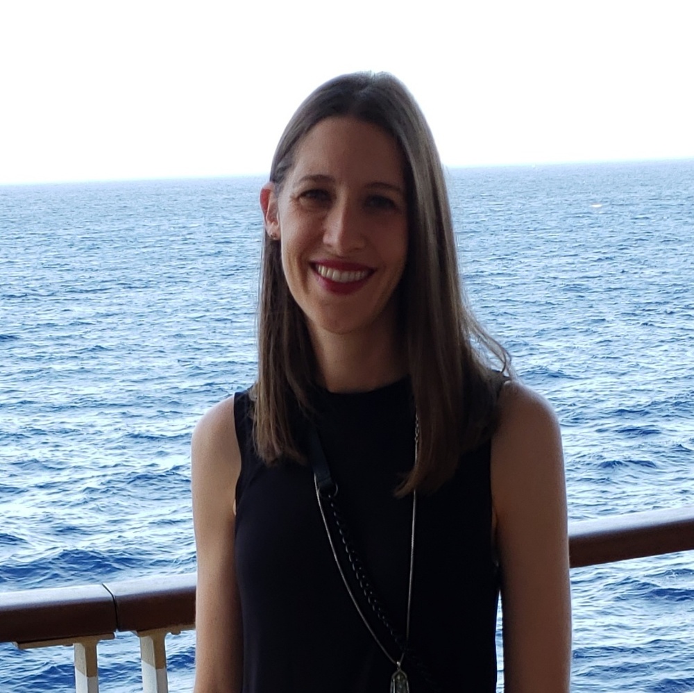 Meet your Posher, Stephanie